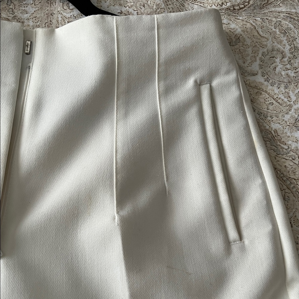 Zara white Women's Trousers - Picture 4 of 5